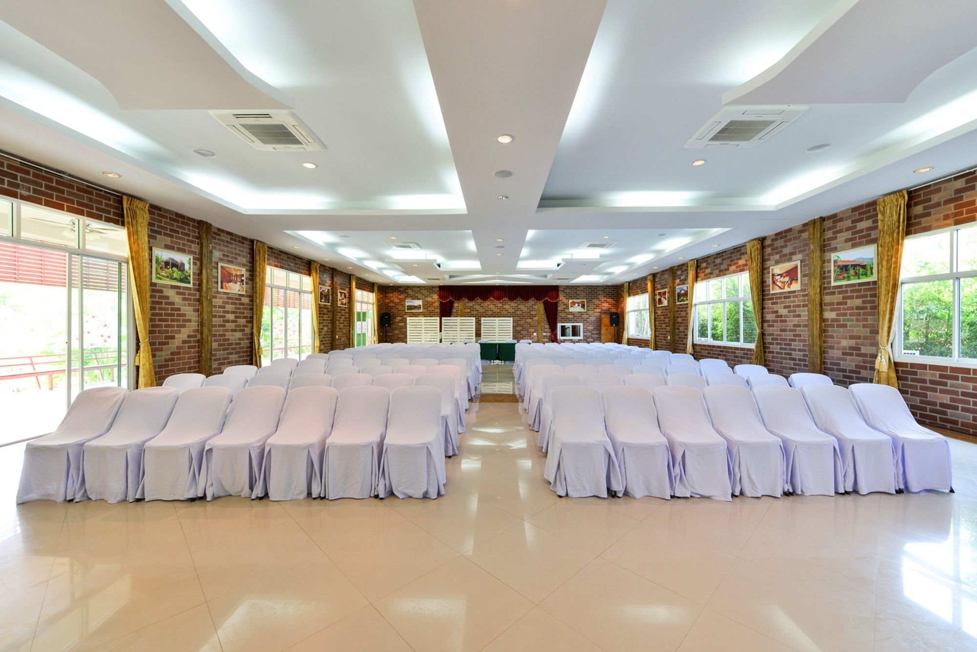 Theerama Cottage Suan Phueng Dış mekan fotoğraf