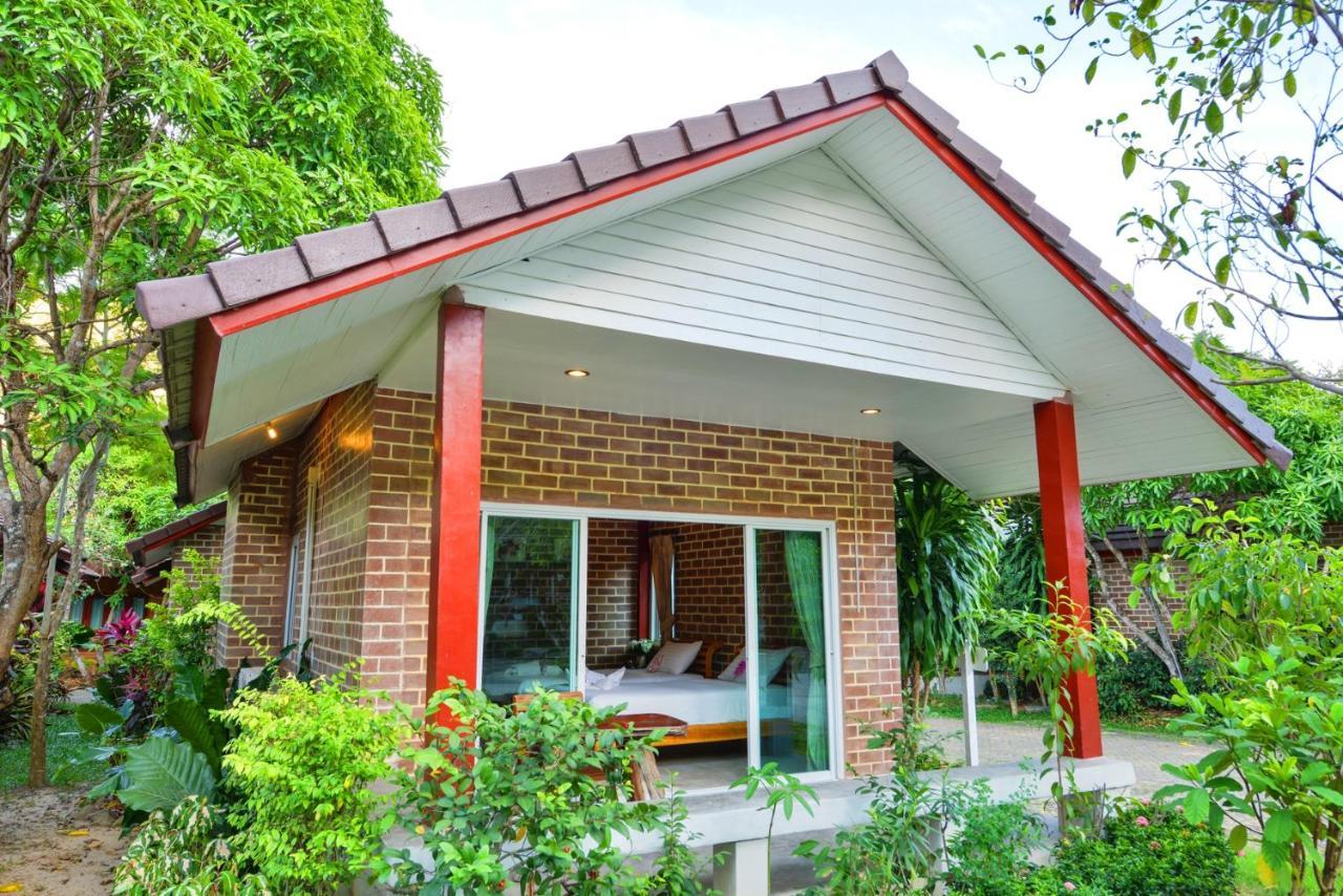 Theerama Cottage Suan Phueng Dış mekan fotoğraf